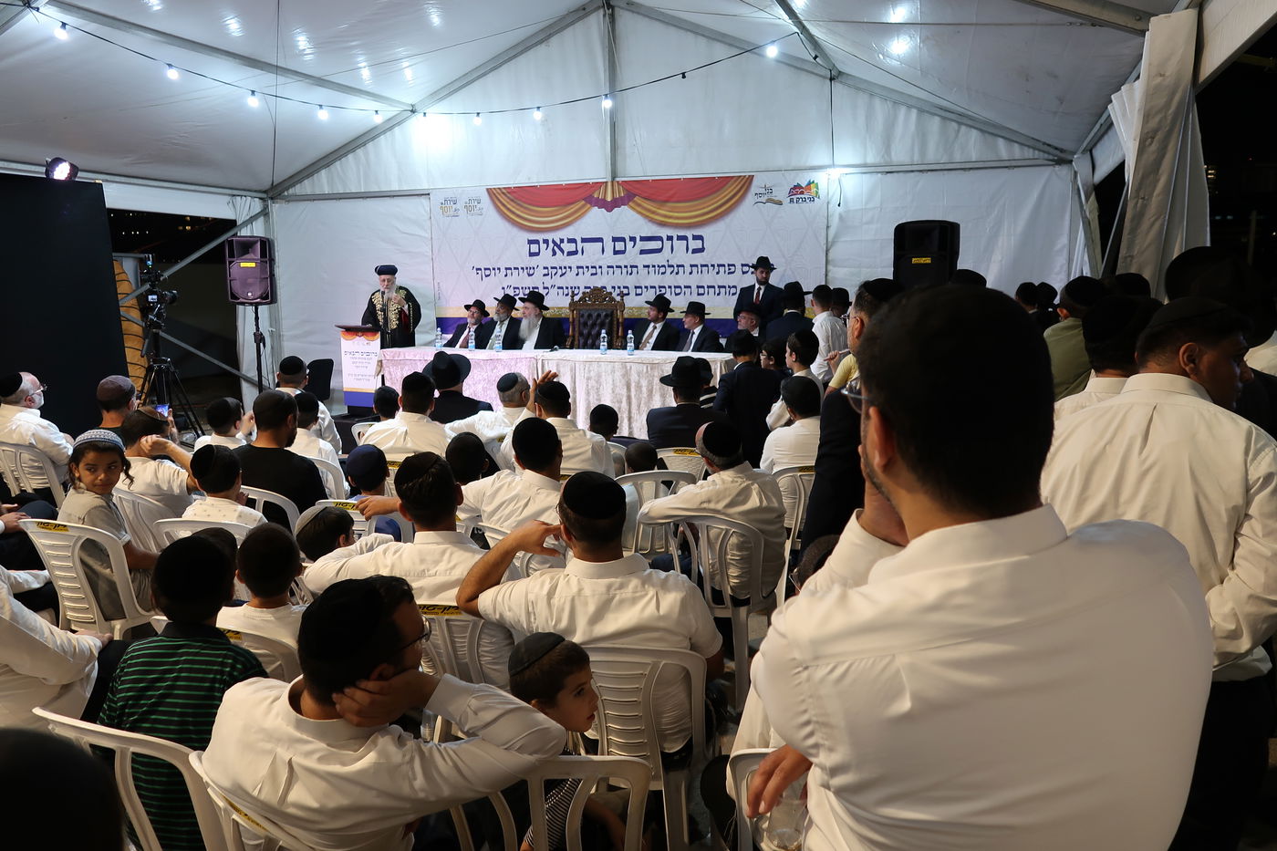 הראשל"צ הגר"י יוסף בביקור בשכונת הסופרים