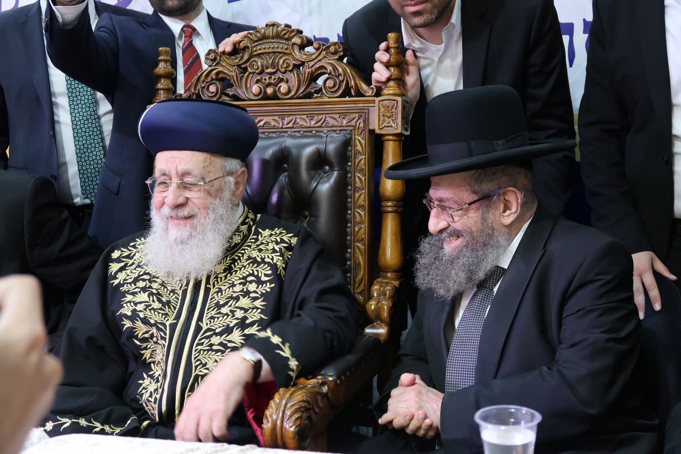 הראשל"צ הגר"י יוסף בביקור בשכונת הסופרים