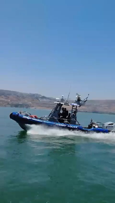 השיטור הימי בכנרת עם כל הכללים הנחוצים