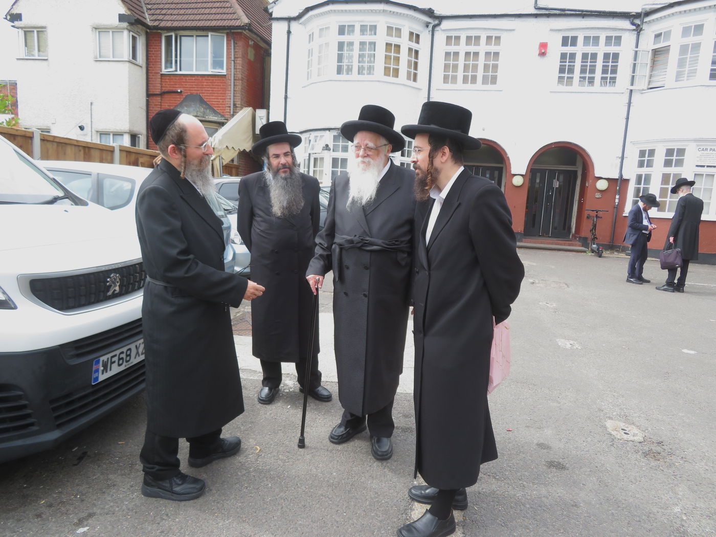 האדמו"ר משאץ ויז'ניץ בביקור בלונדון