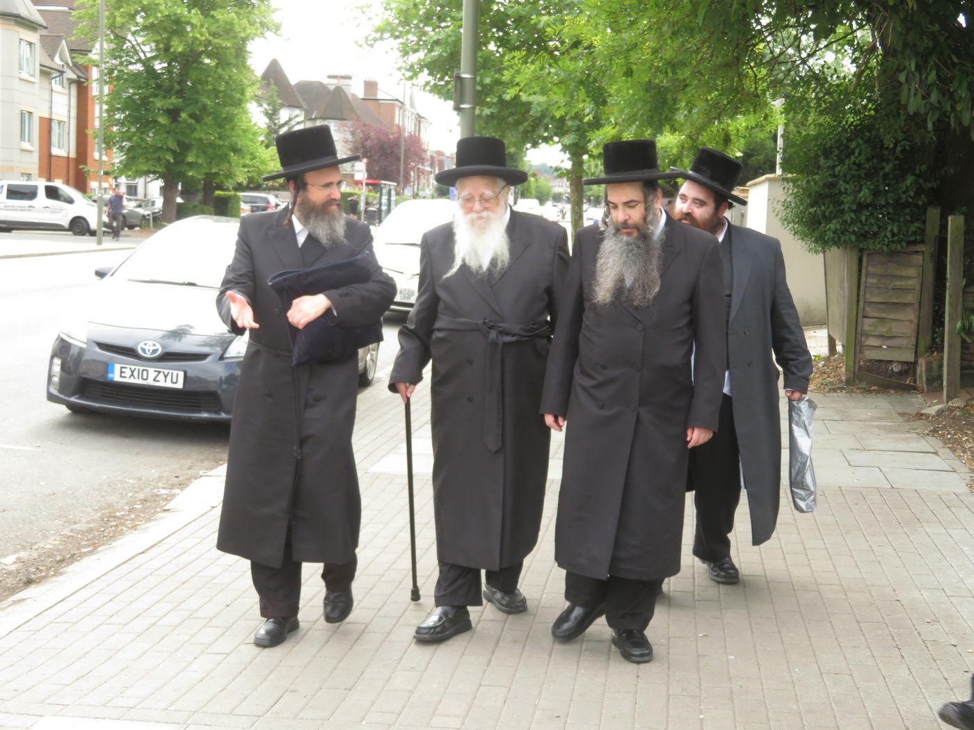 האדמו"ר משאץ ויז'ניץ בביקור בלונדון