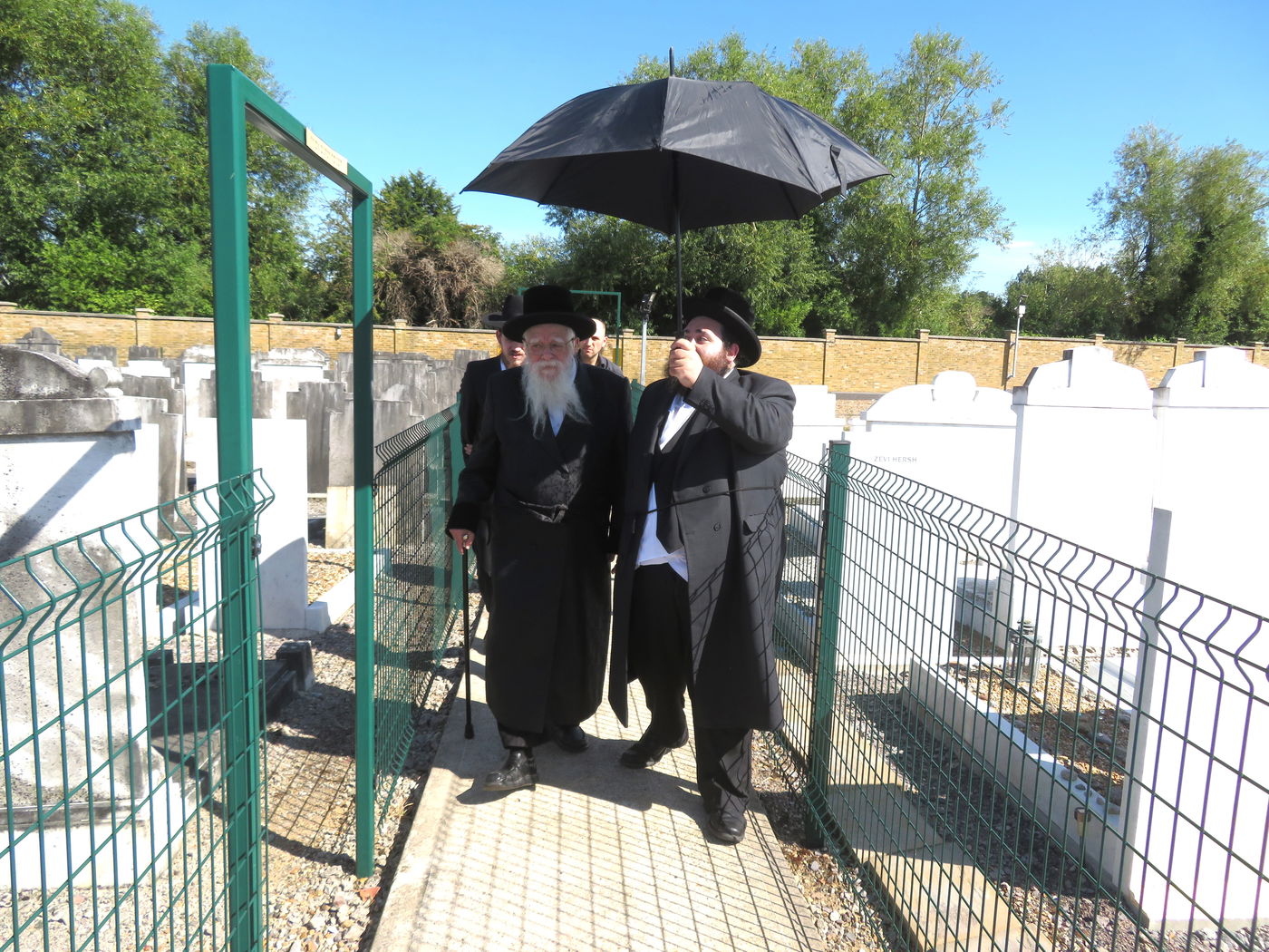 האדמו"ר משאץ ויז'ניץ בביקור בלונדון