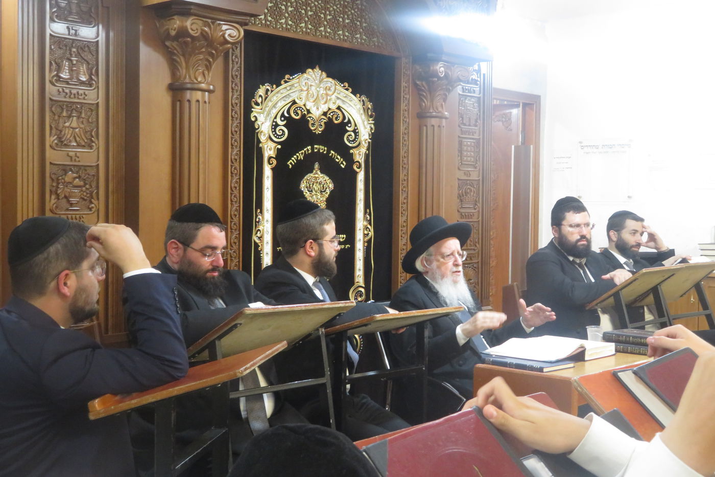 הגרש"י זעפרני בשיעור כללי בישיבת 'שער המלך'