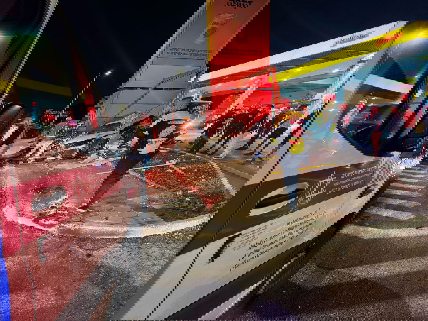 תאונה קשה מאוד: 3 רכבים התרסקו לחלוטין, בן 26 נהרג במקום