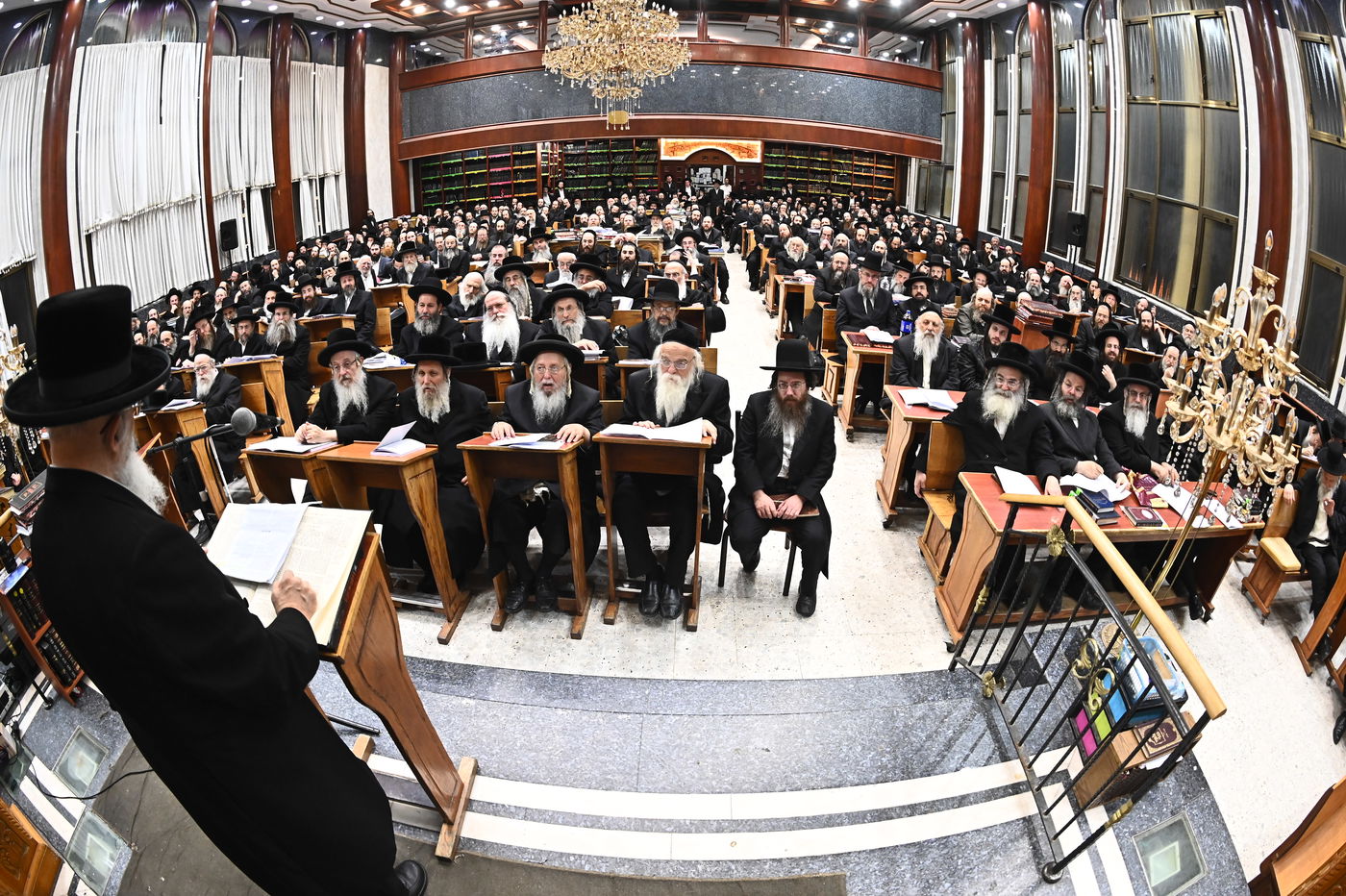 כינוס רבנים השנתי שע"י בית ההוראה של הגאון רבי יעקב מאיר שטרן