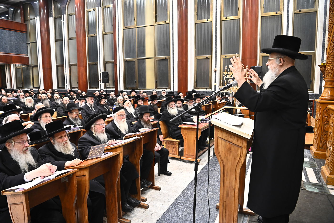 כינוס רבנים השנתי שע"י בית ההוראה של הגאון רבי יעקב מאיר שטרן