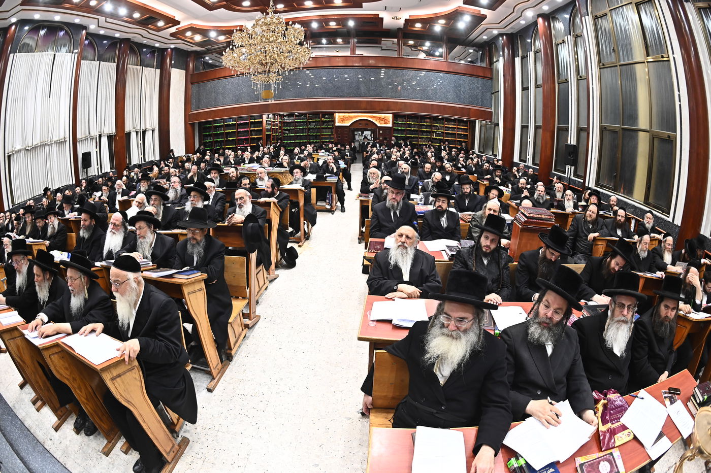 כינוס רבנים השנתי שע"י בית ההוראה של הגאון רבי יעקב מאיר שטרן