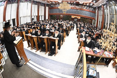 כינוס רבנים השנתי שע"י בית ההוראה של הגאון רבי יעקב מאיר שטרן