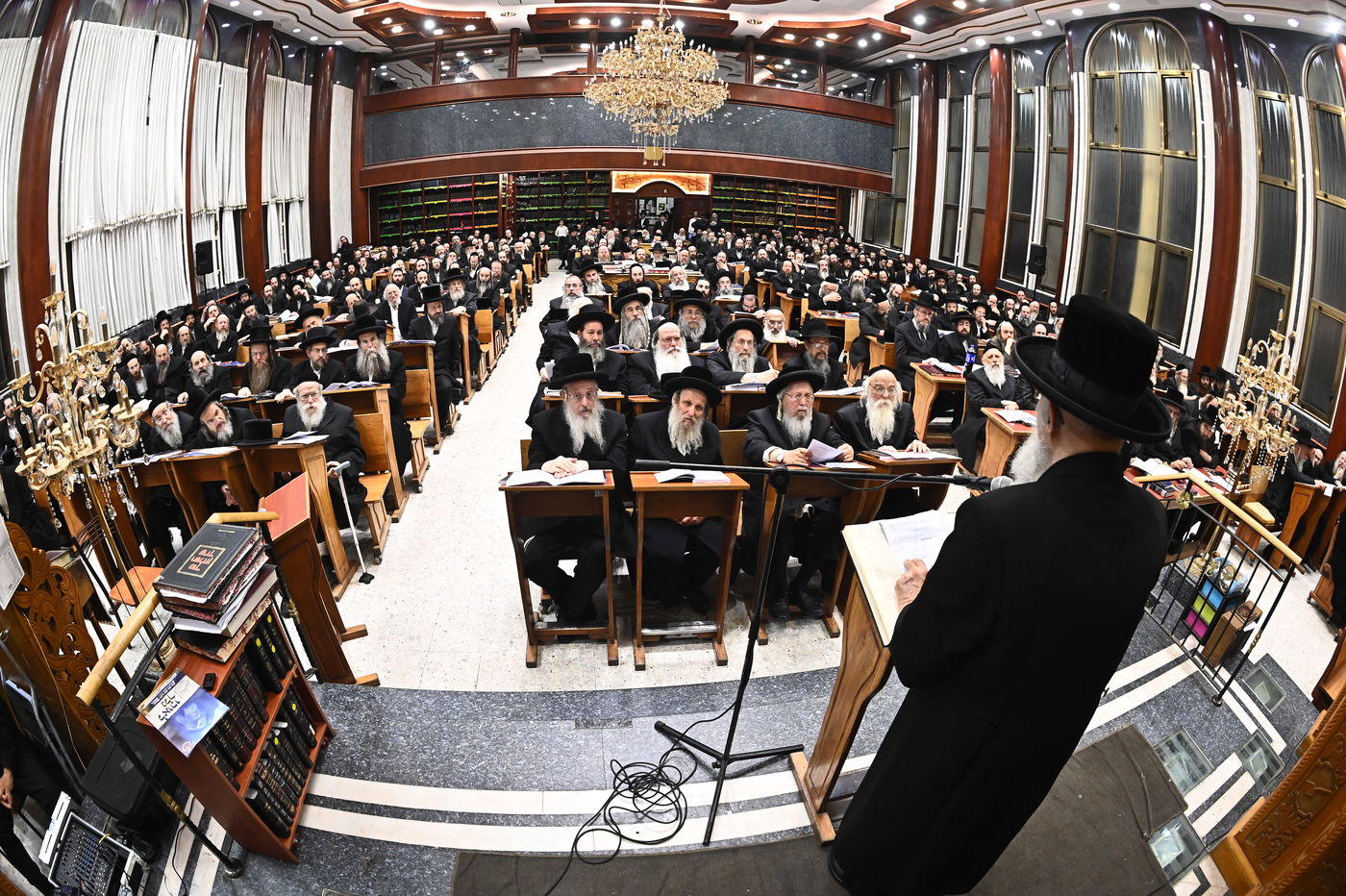 כינוס רבנים השנתי שע"י בית ההוראה של הגאון רבי יעקב מאיר שטרן