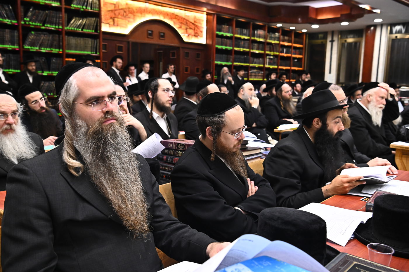 כינוס רבנים השנתי שע"י בית ההוראה של הגאון רבי יעקב מאיר שטרן