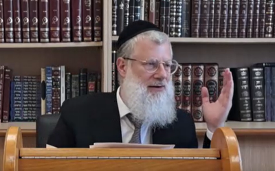 מה המיוחד בתאריך פטירת אהרון הכהן, שרק הוא נכתב בתורה?