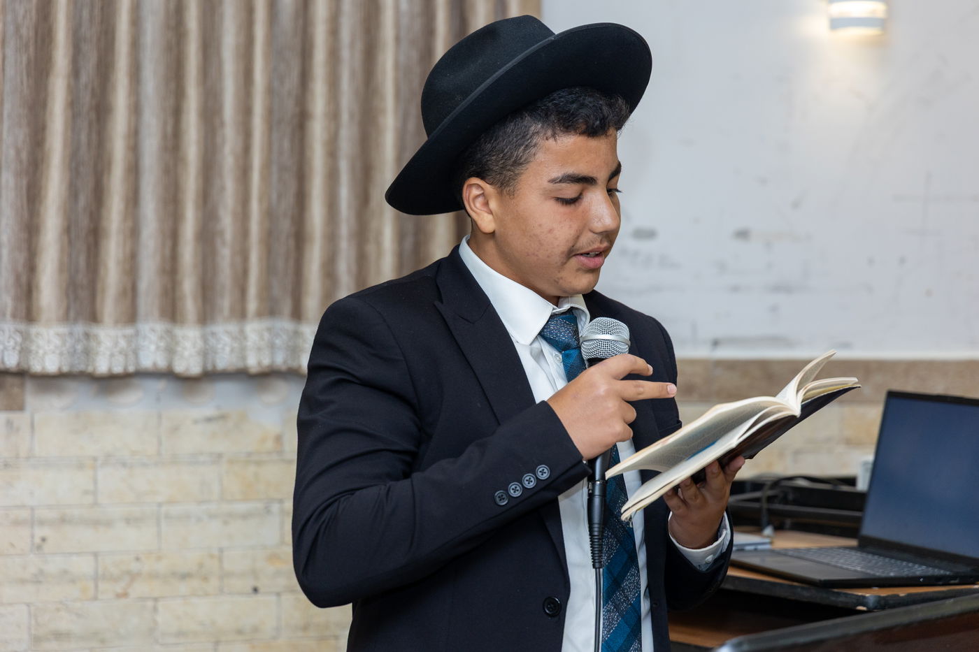 מעמד סיום המסכתות של המחזור הראשון בת"ת 'אוצר התורה' בקריית אתא