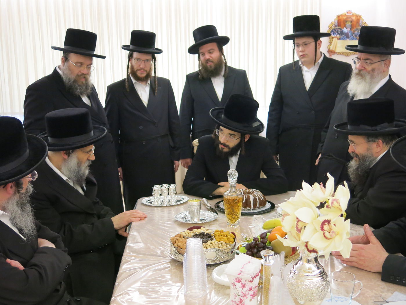 הרב חיים מאיר רוקח בבית האכסניה באנטווערפן