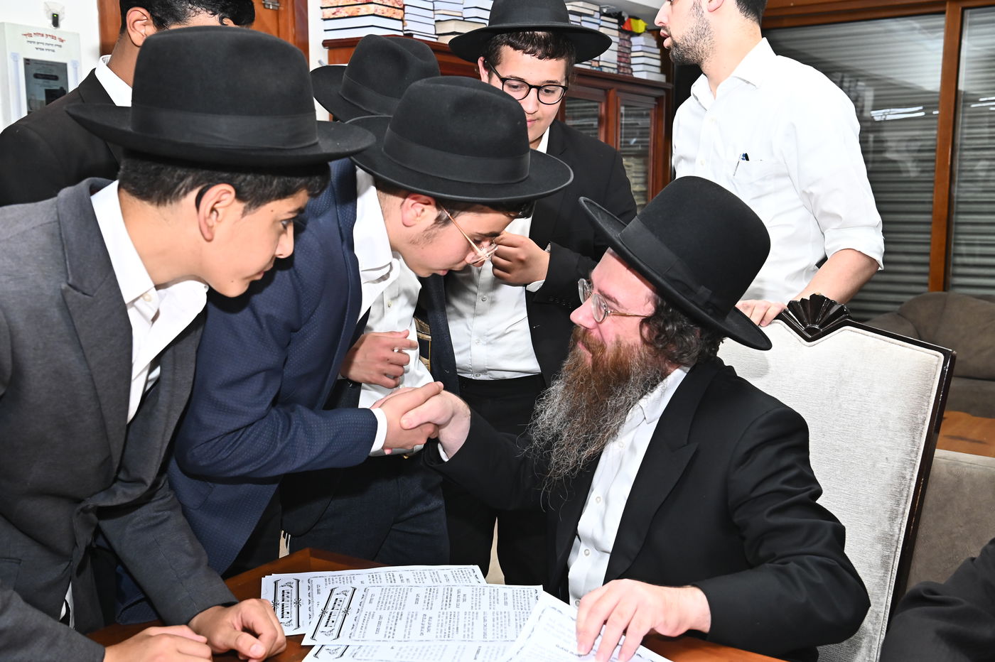 ילדי סוכת דוד אצל הגר"ע פריד