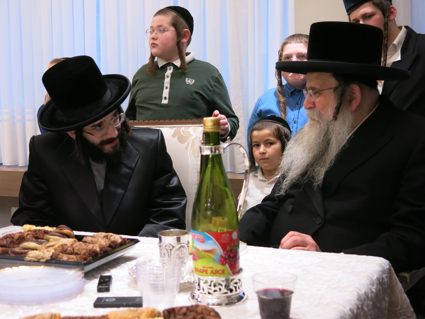 הרב חיים מאיר רוקח בביקור אצל הגה"צ רבי אהרן שיף