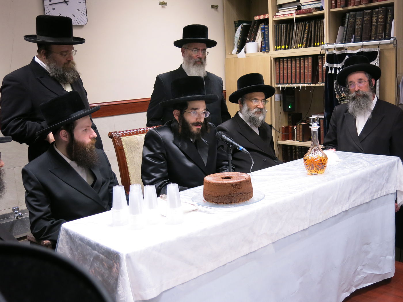 מעמד קבלת פנים להרב חיים מאיר רוקח בבעלזא אנטווערפן