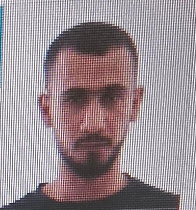 תמונת המחבל החופשי נחשפת: "מי שמזהה את מיקומו - שידווח מיד"