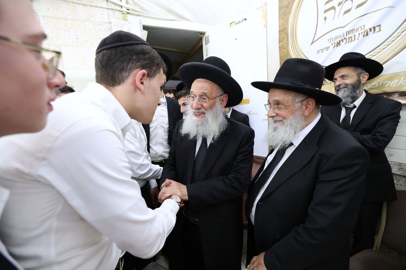 תלמידי 'לבב חכמה' במבחן סיכה אצל הגר"ר אלבז