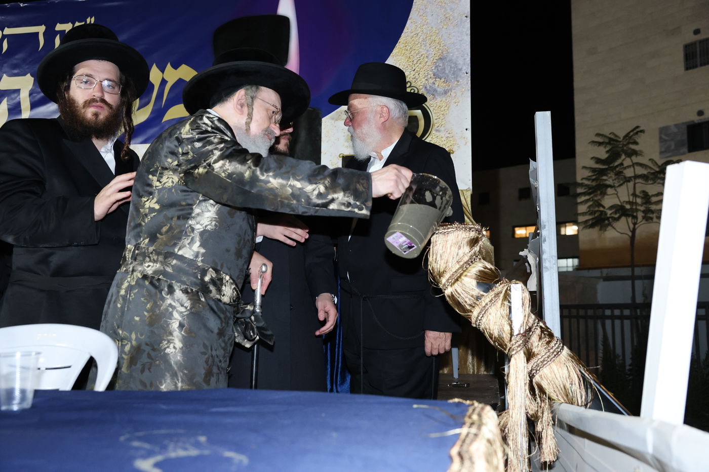 הנחת אבן הפינה לקהילת הגר"ש אלתר בבית שמש