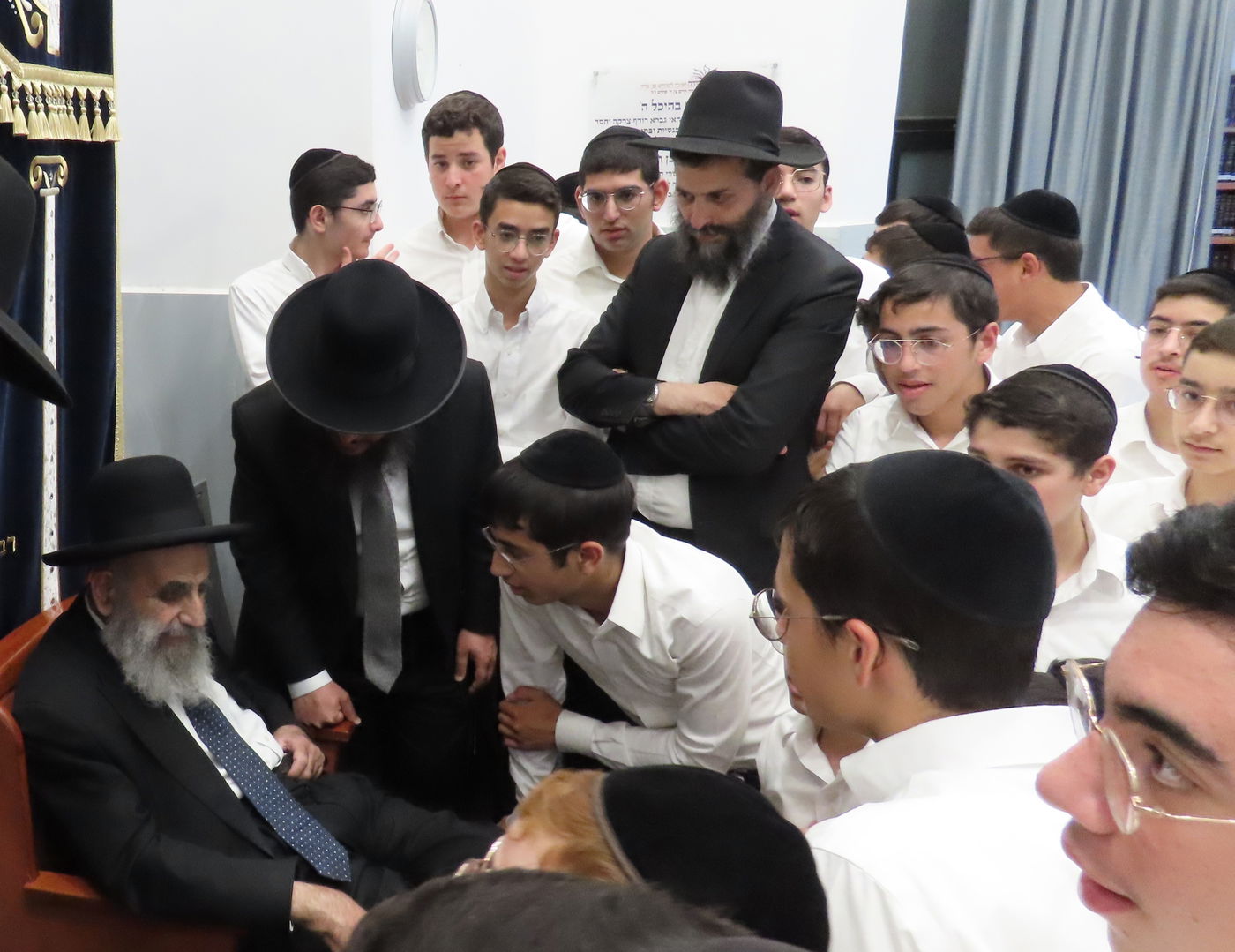 הגר"מ צדקה בישיבת "תורת יהודה" 