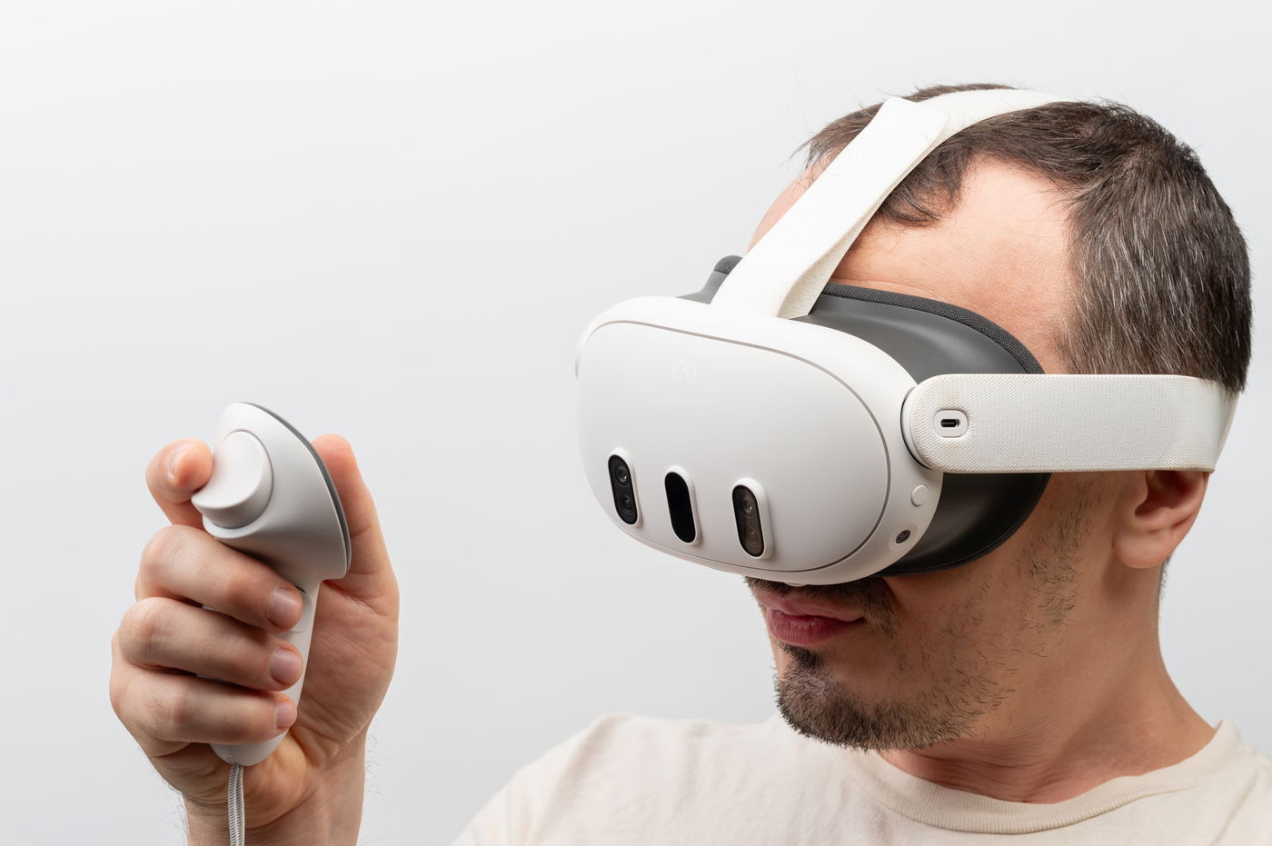 ספוטיפיי נכנסת למגרש. משקפי מציאות מדומה של מטא