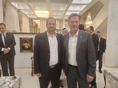 עו"ד יוסי ויצמן עם שגריר גרמניה