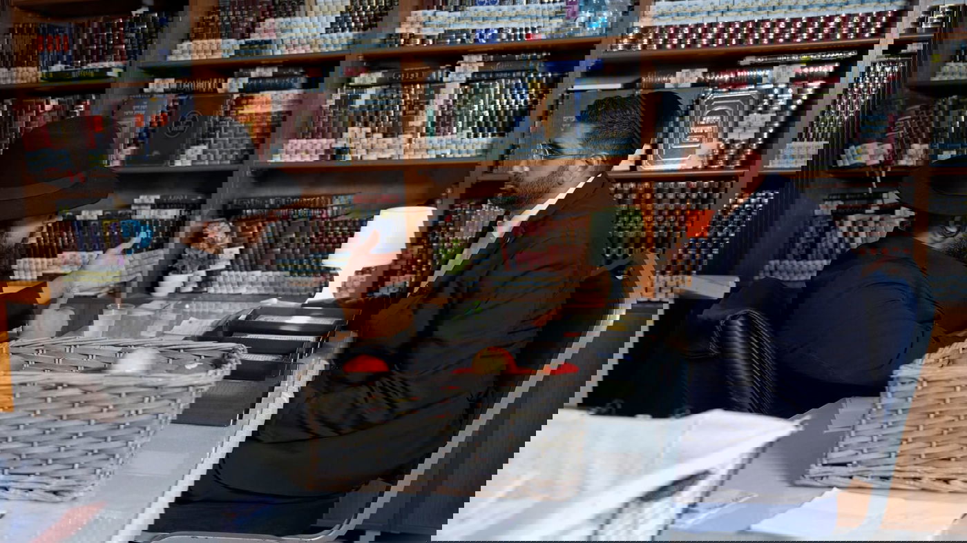 הגאון 'הינוקא' בשיחה הנדירה עם יוסי עבדו