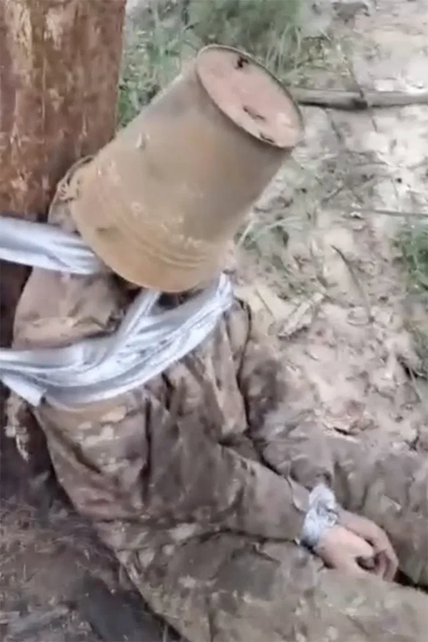 חייל מוצא להורג באמצעות "באבא יאגה"