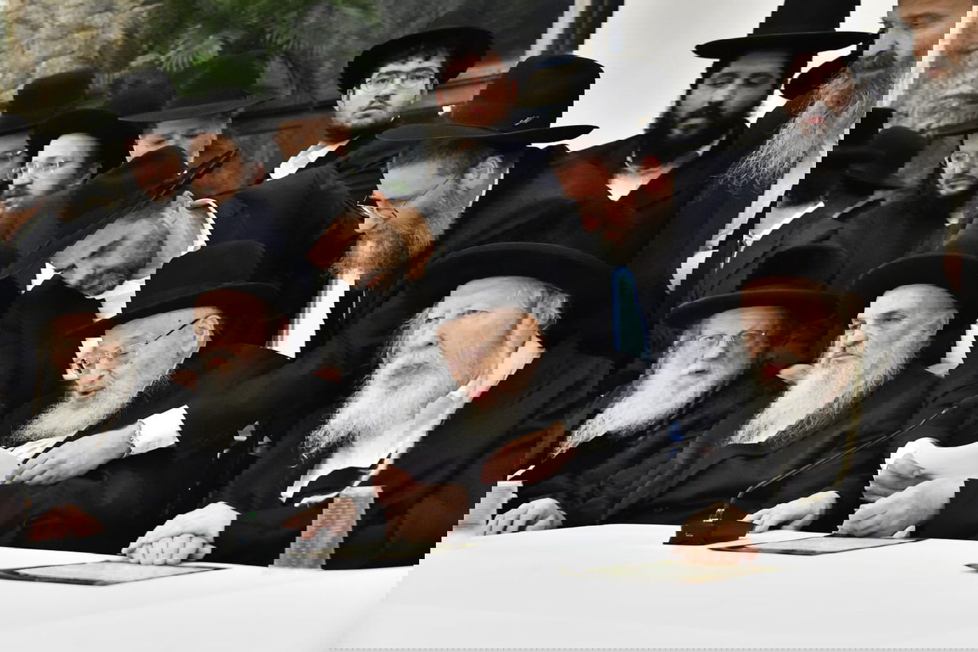 הכינוס הדרמטי של גדולי ישראל וההחלטות שהתקבלו: "אל תפלו בפח 'המסלולים החרדים' בצבא"