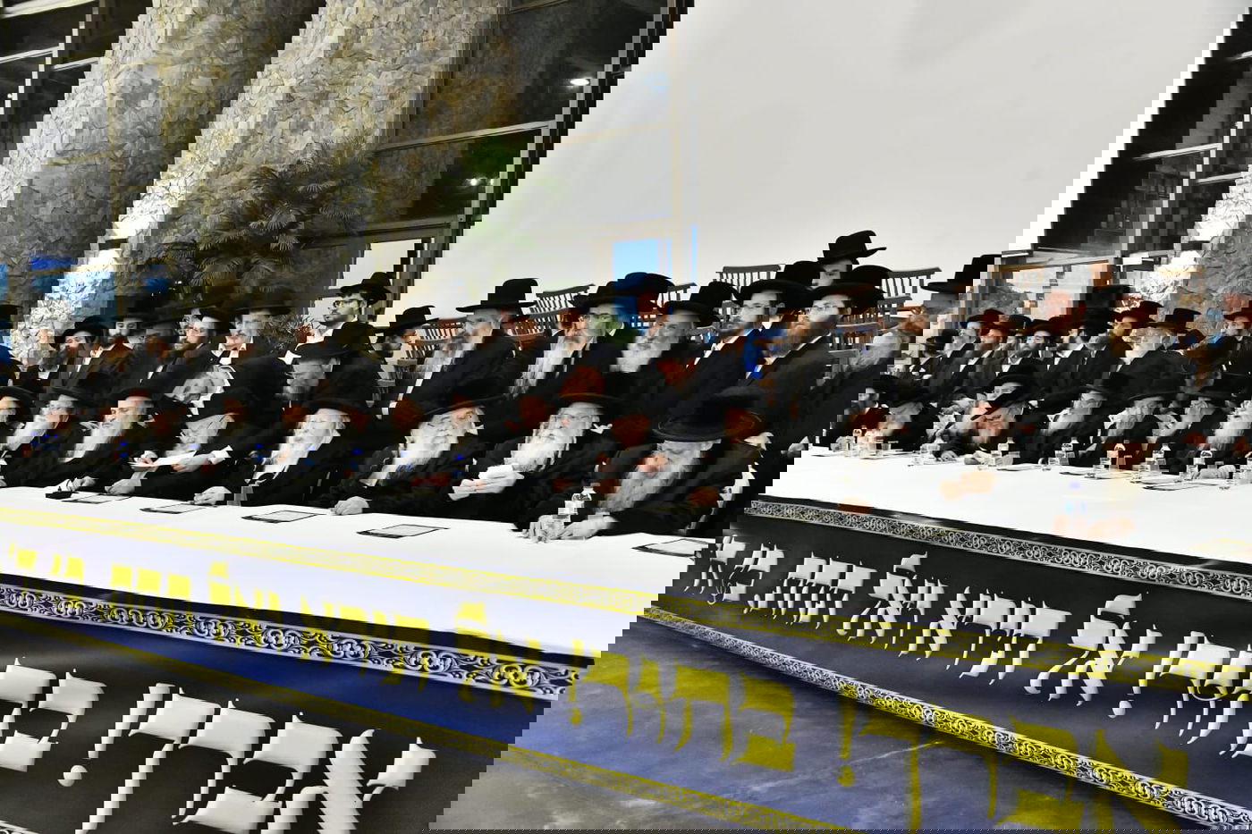 הכינוס הדרמטי של גדולי ישראל וההחלטות שהתקבלו: "אל תפלו בפח 'המסלולים החרדים' בצבא"