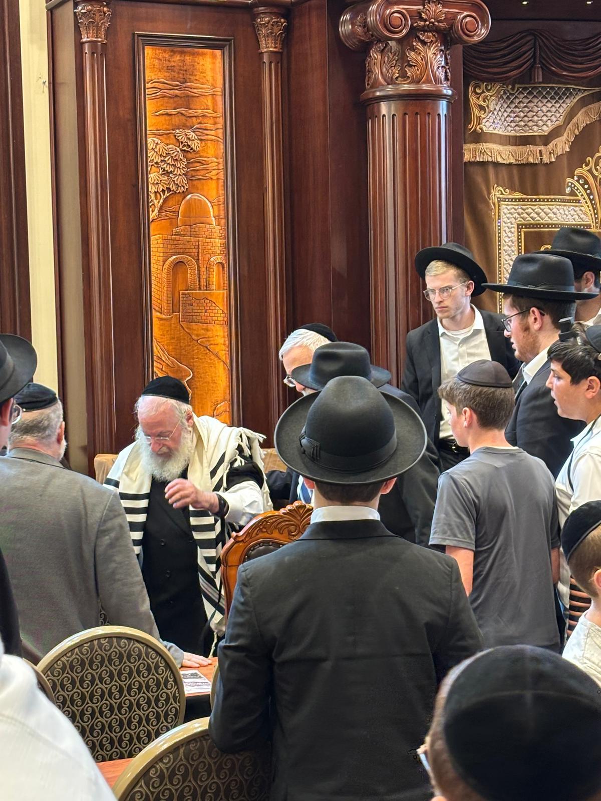 הביקור של הגר"א וויס בארה"ב