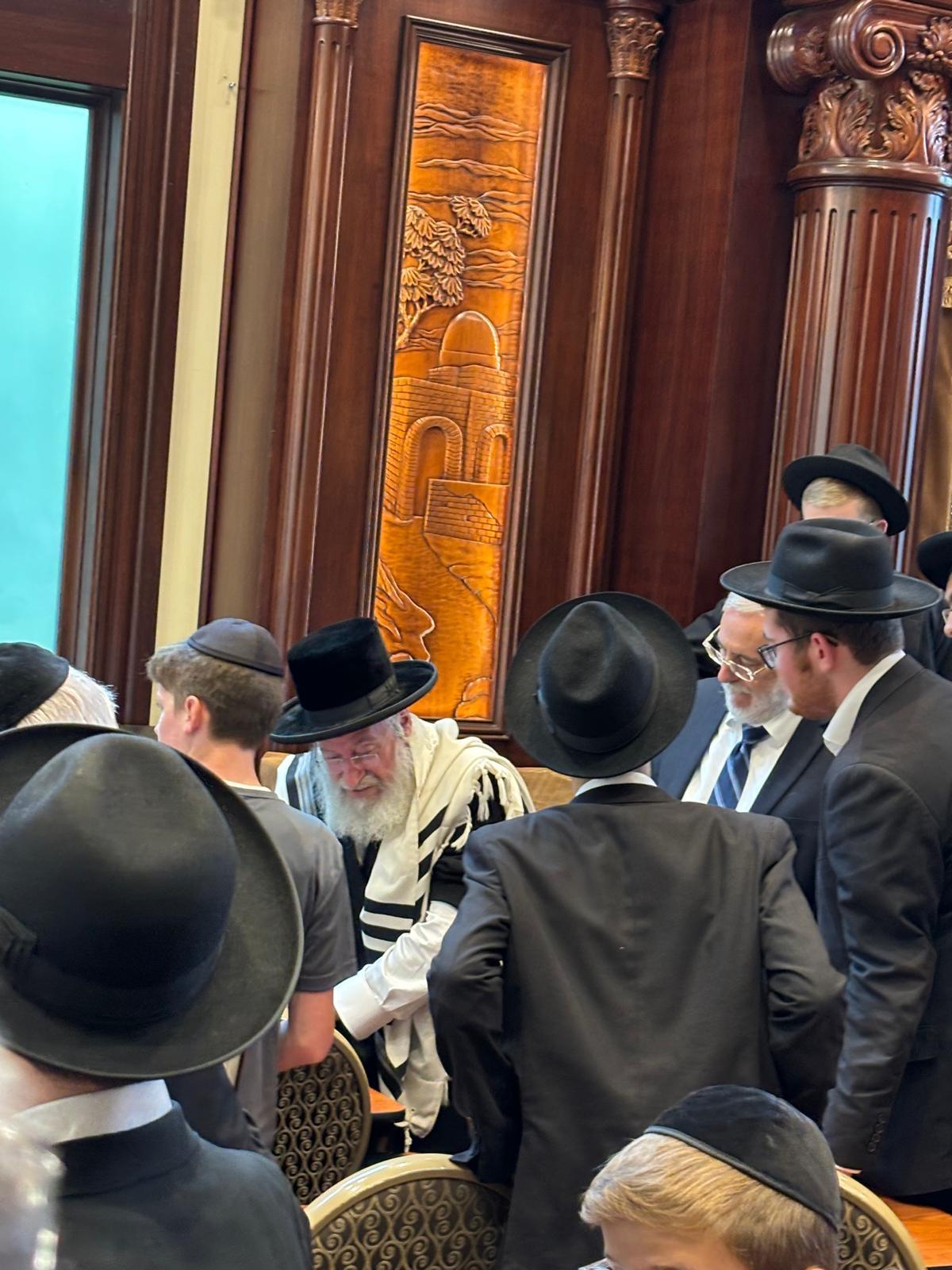 הביקור של הגר"א וויס בארה"ב