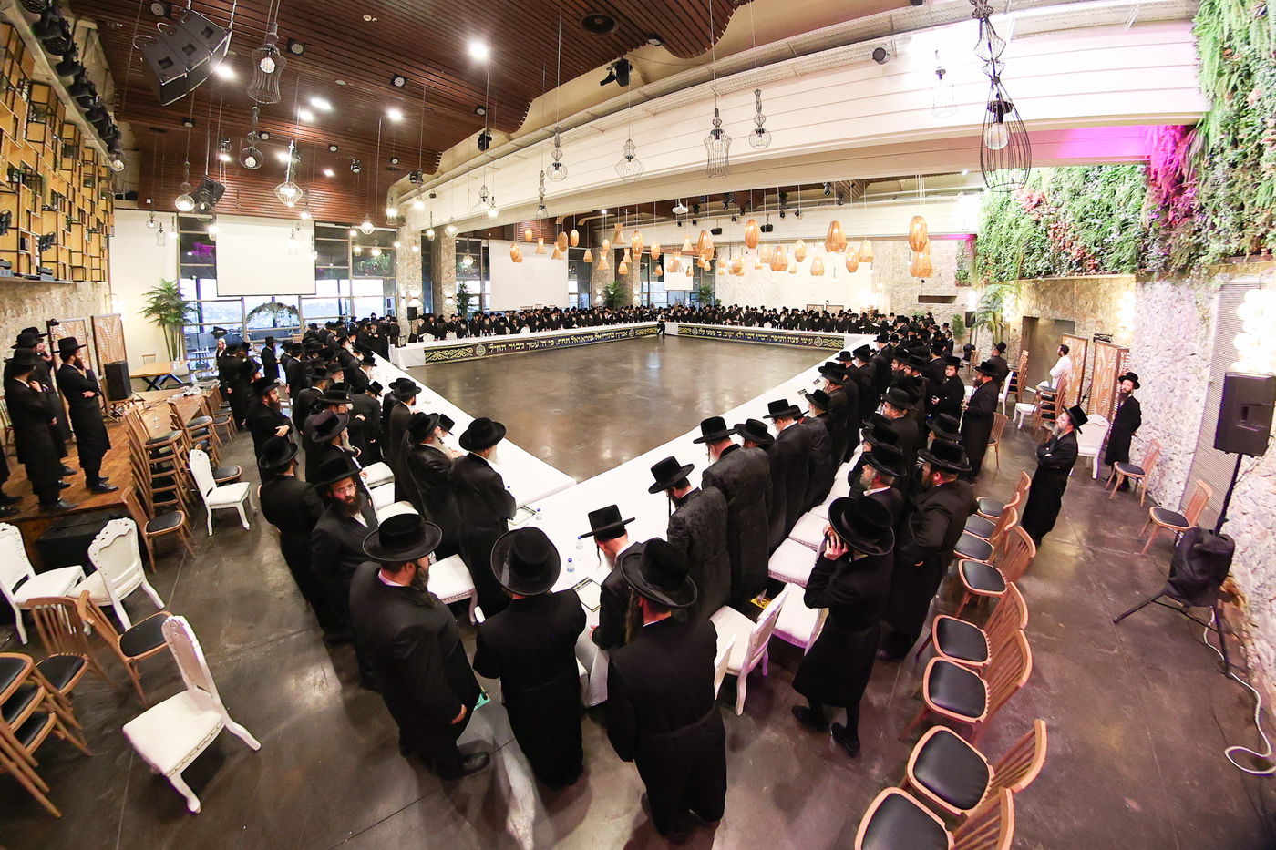 אסיפת גדולי הדור במעלה החמישה