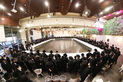 אסיפת גדולי הדור במעלה החמישה