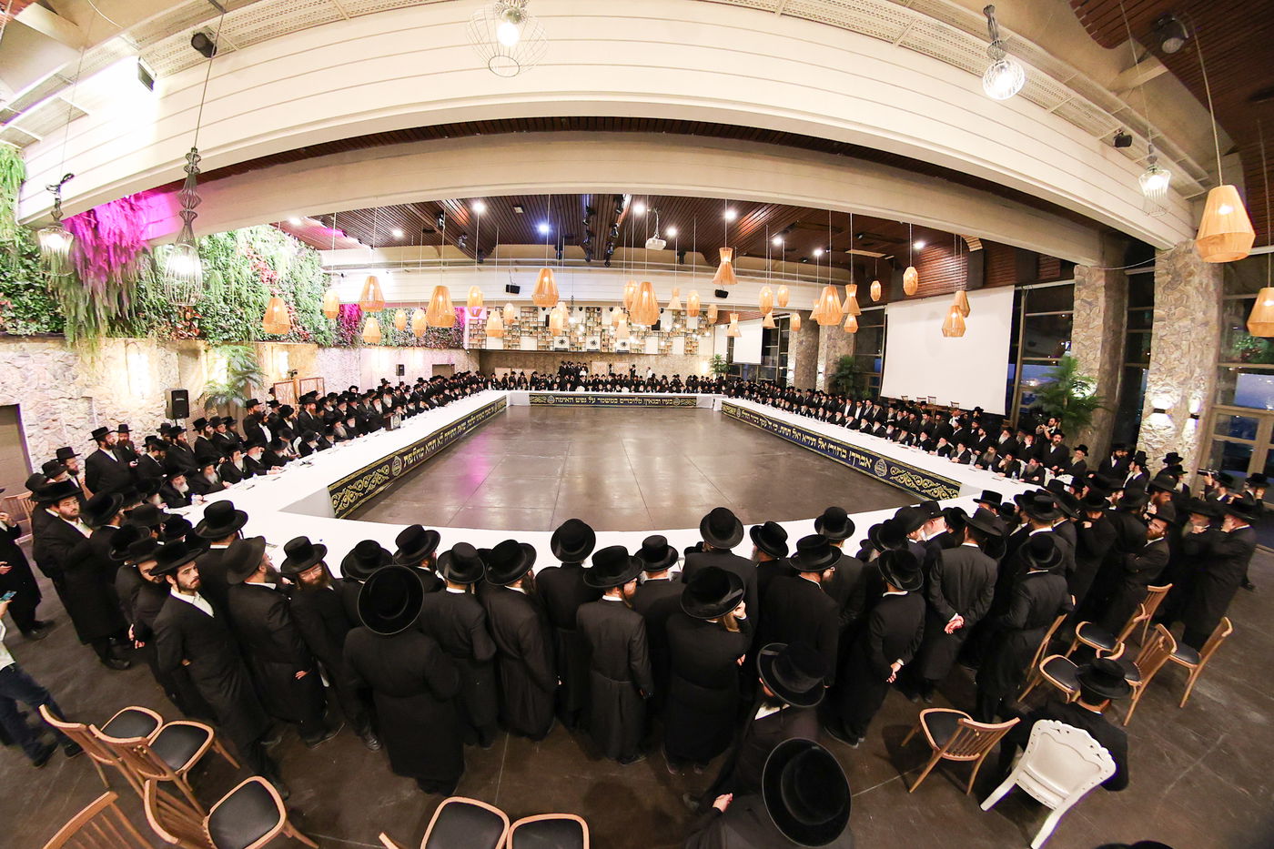 אסיפת גדולי הדור במעלה החמישה