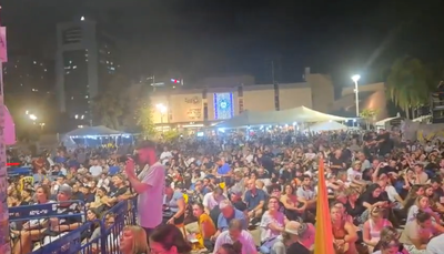 כיכר החטופים,