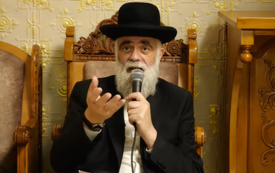 "צער השכינה" | הרב משה פינטו בדרשה מיוחדת לתשעה באב • צפו 