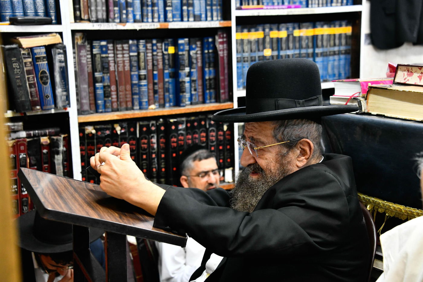 תשעה באב אצל הגאון רבי מסעוד בן שמעון