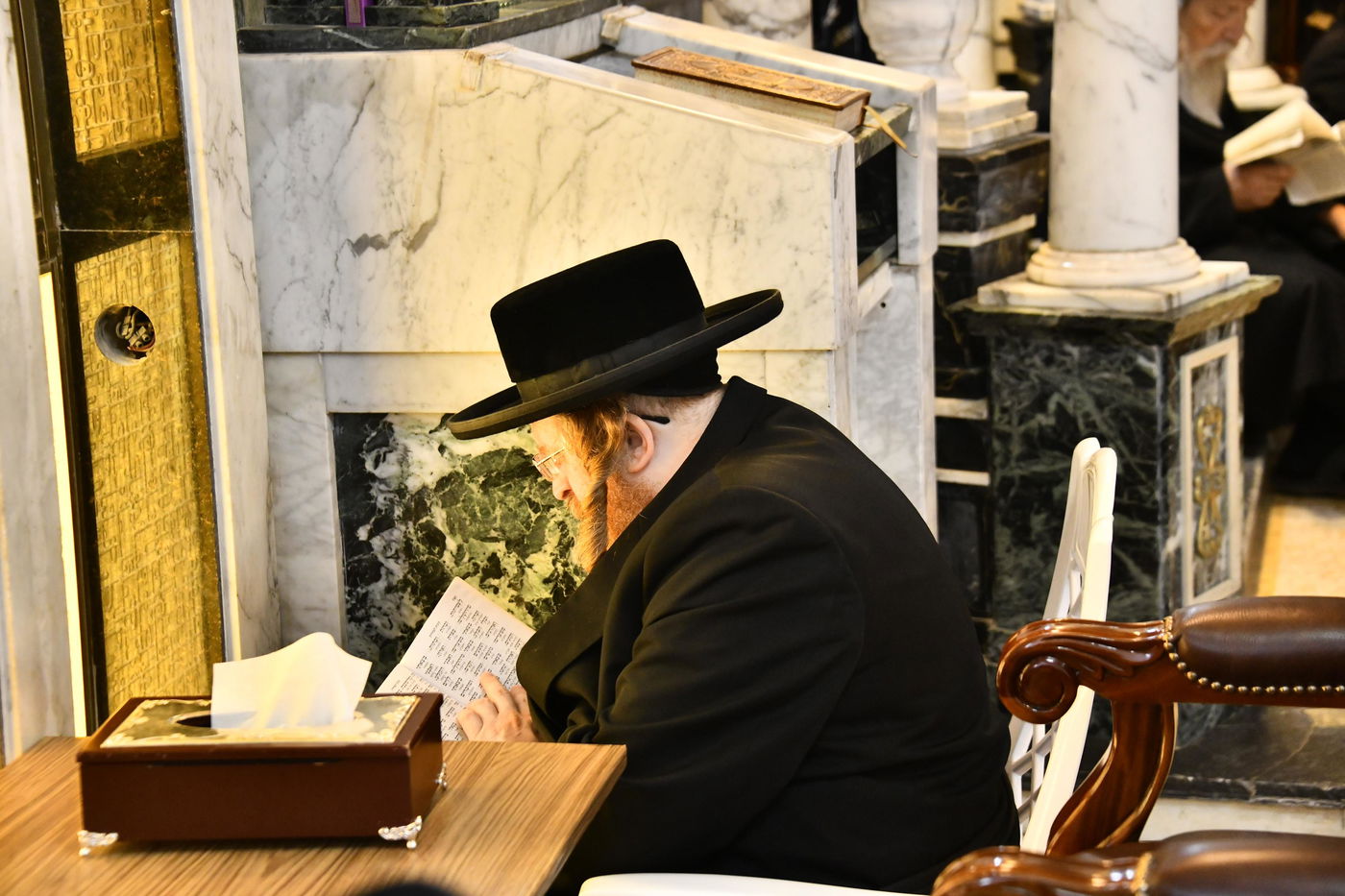 תשעה באב בחצה"ק שומרי אמונים