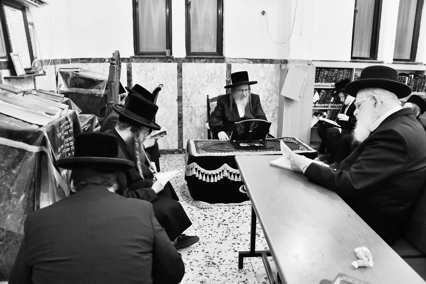 תשעה באב בחצה"ק ביאלה בני ברק