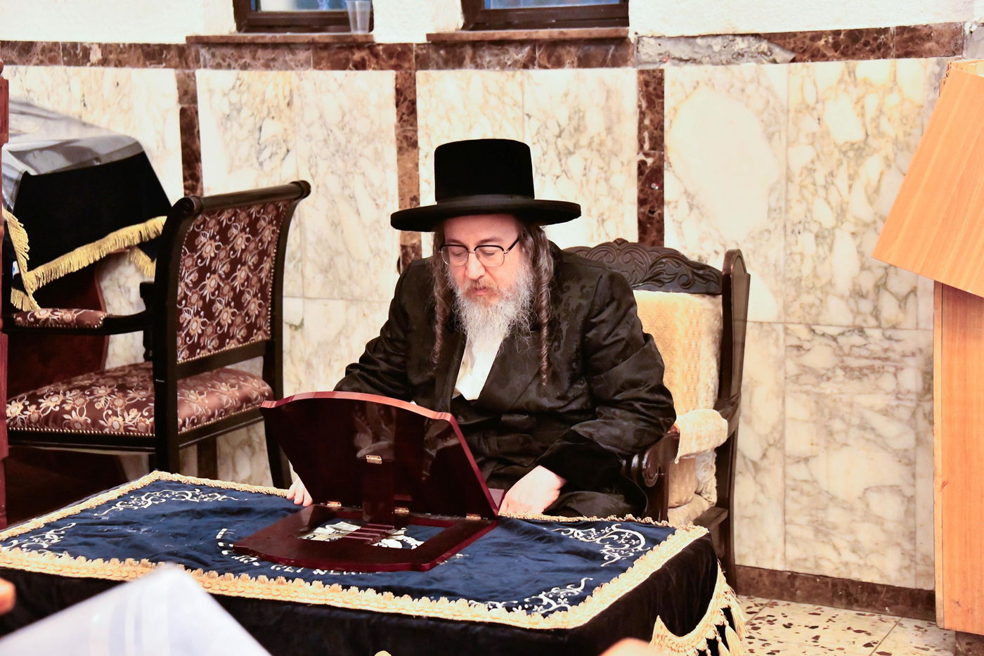 תשעה באב בחצה"ק ביאלה בני ברק