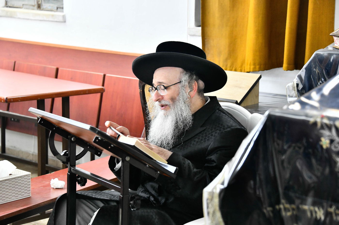 תשעה באב בחצה"ק ספינקא בני ברק