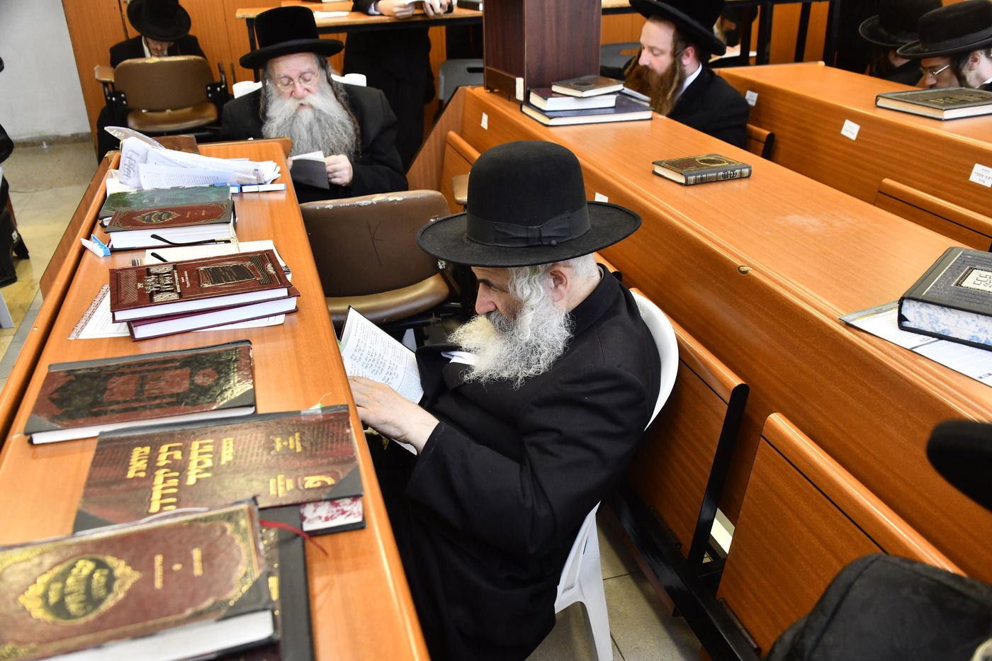 תשעה באב בחצה"ק נדבורנה