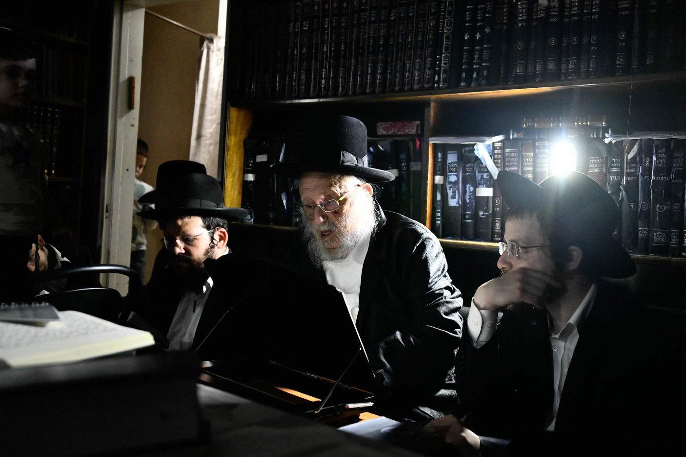 ליל תשעה באב אצל הגרב"ד פוברסקי