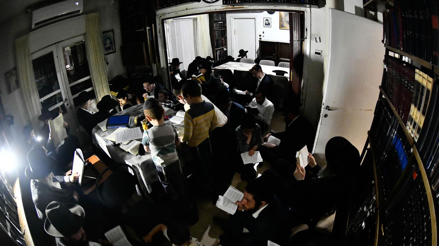 ליל תשעה באב אצל הגרב"ד פוברסקי