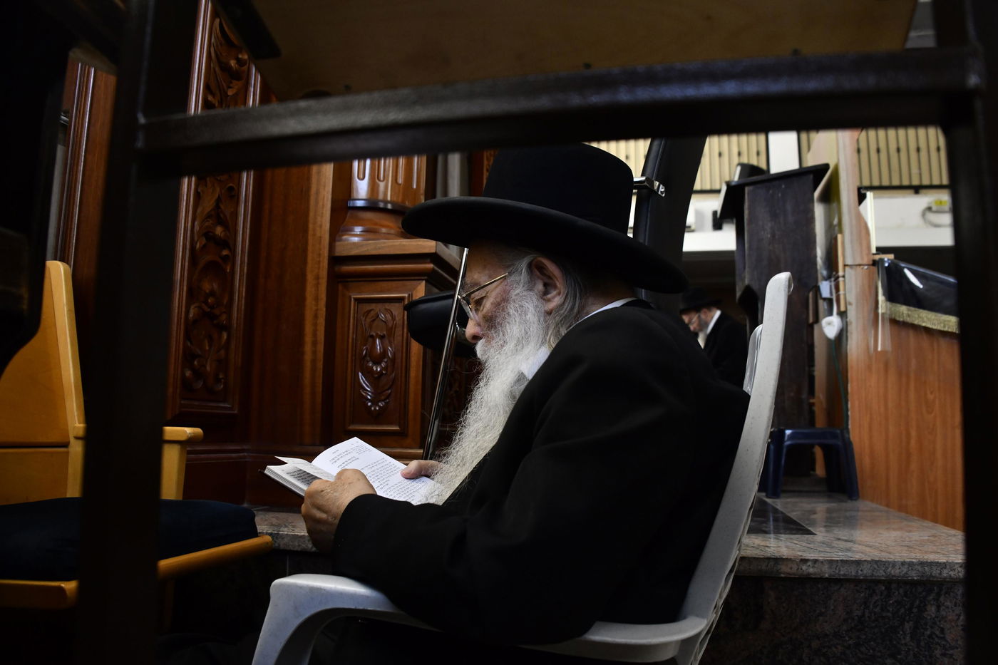 תשעה באב אצל הגאון רבי צבי רוטנברג