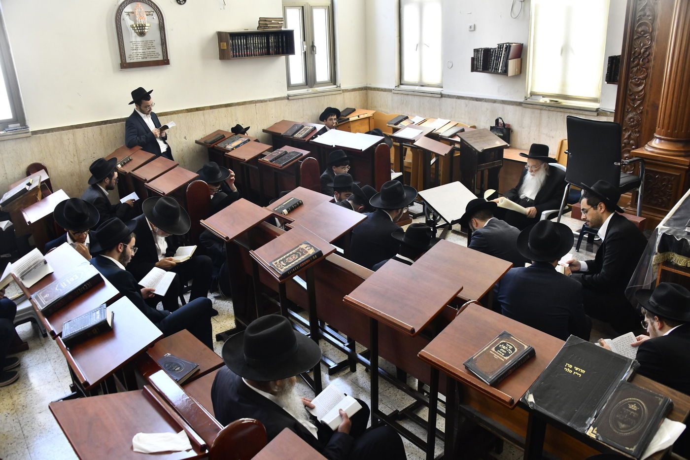 תשעה באב אצל הגאון רבי צבי רוטנברג