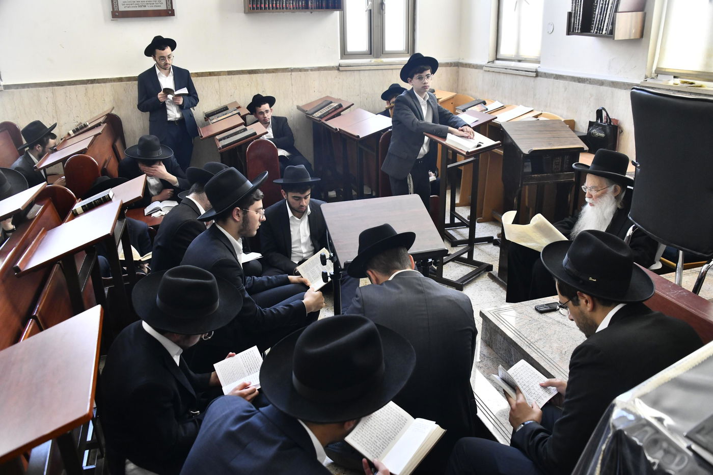 תשעה באב אצל הגאון רבי צבי רוטנברג