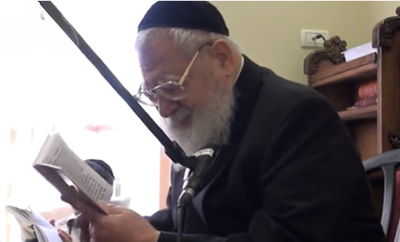 תיעוד נדיר | מרן הגר״ע יוסף זצ"ל בבכי תמרורים באמירת הקינה ׳יהודה וישראל׳