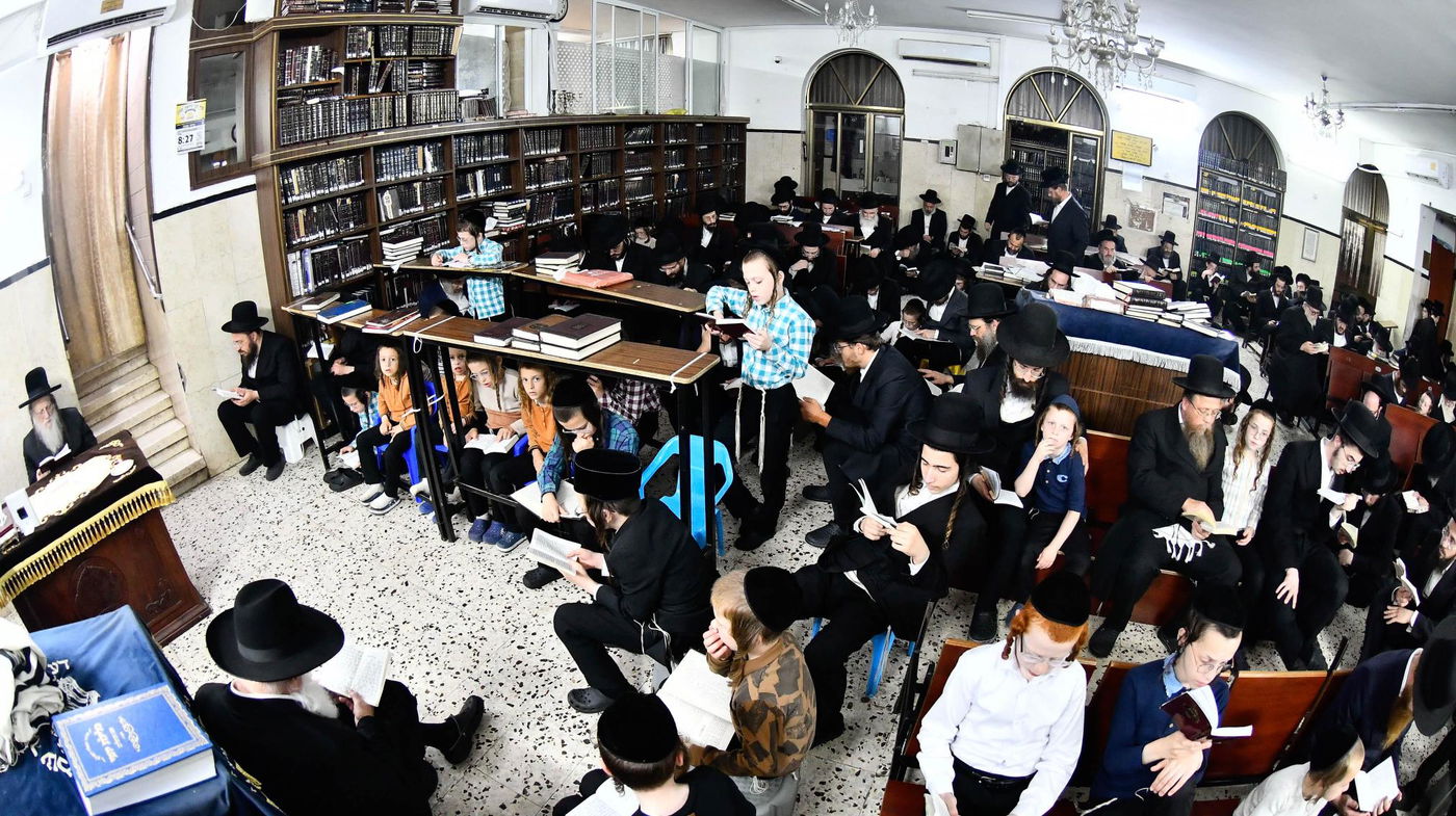 תשעה באב בחצה"ק מודז'יץ